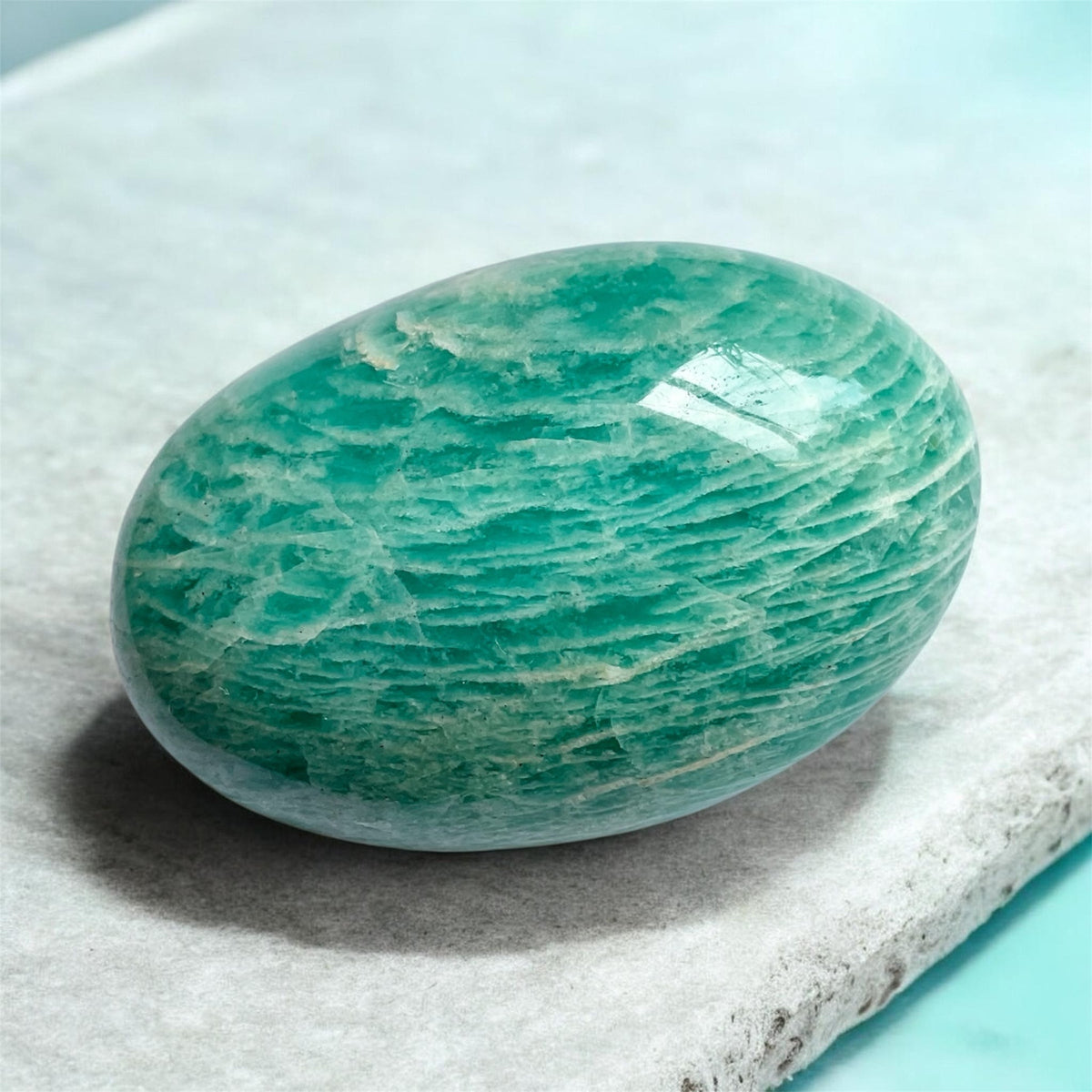 🌊 Amazonite Palm Stone (189g)