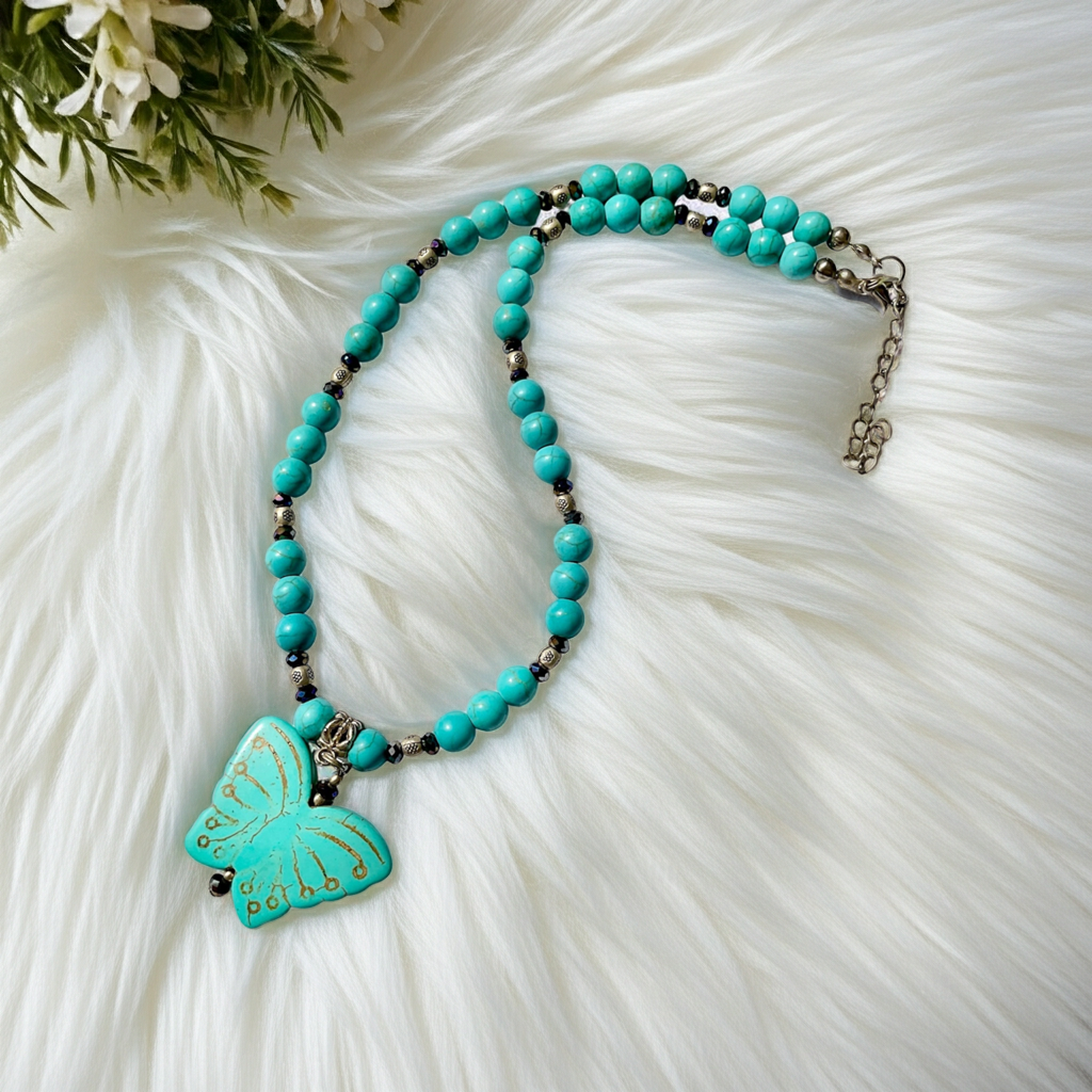 💙 Butterfly Pendant Necklace