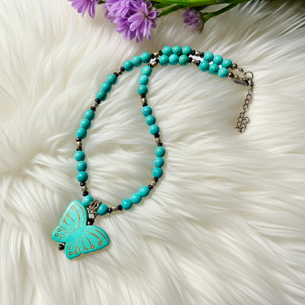 💙 Butterfly Pendant Necklace