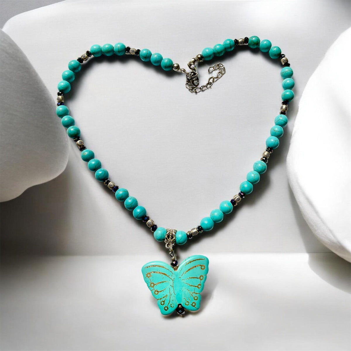 💙 Butterfly Pendant Necklace